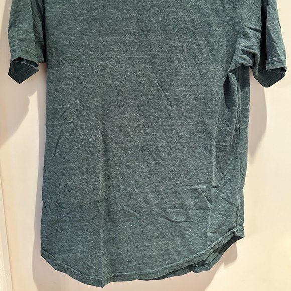 Tri-blend Scallop Crew - Picture 2 of 2